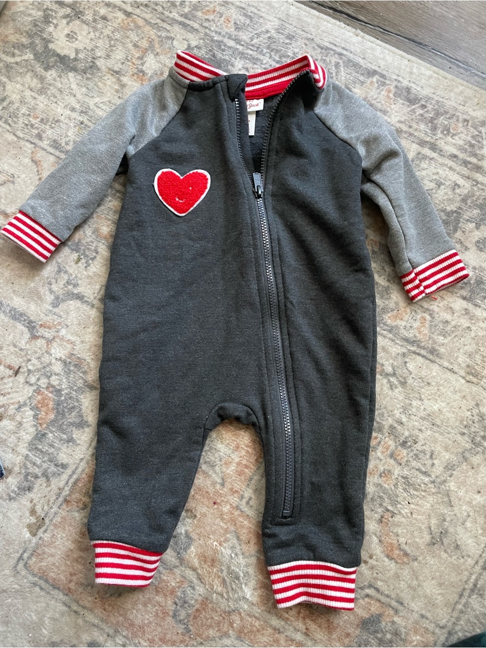 Cat & Jack Baby 0–3M Black Gray Red Heart Zip-Up Romper